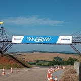 8R