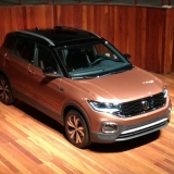 VOLKS WAGEN T CROSS