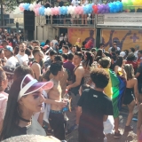 LGBT01