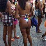 LGBT01