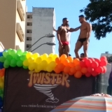 LGBT01