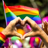 LGBT01